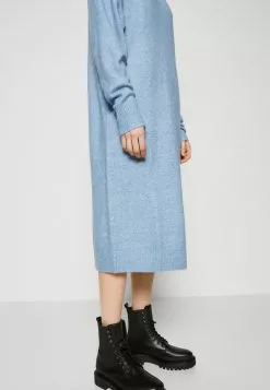 Monki Gebreide Jurk - Blue Light 13 Monki Gebreide Jurk - Blue Light -Monki Verkoop fee93b719cd34dfca6fd28c4d71efa55